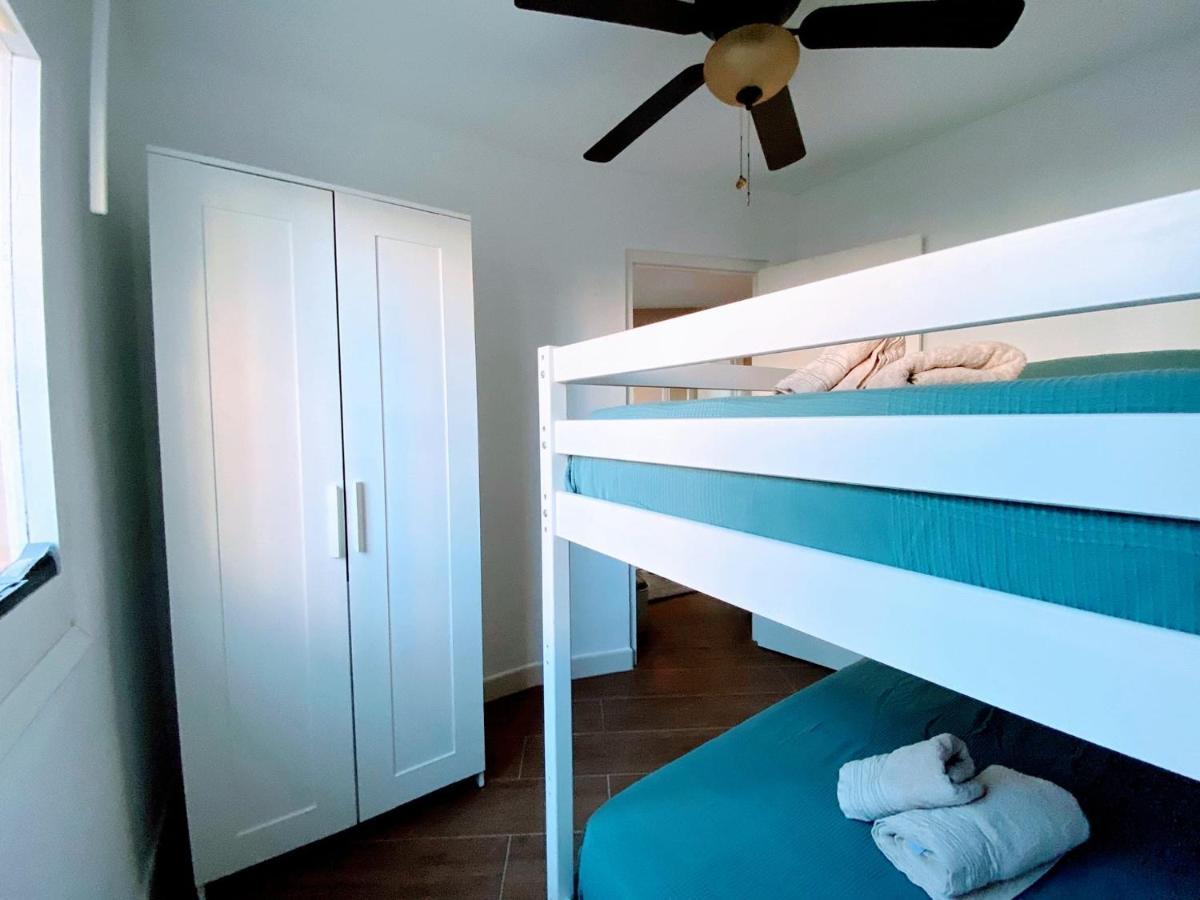 Precioso Apartamento Junto A Playa Y Con Piscina. Lejlighed Málaga Eksteriør billede