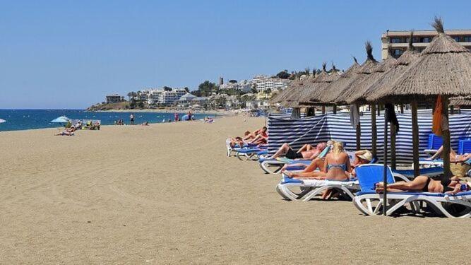 Precioso Apartamento Junto A Playa Y Con Piscina. Lejlighed Málaga Eksteriør billede