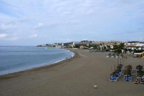 Precioso Apartamento Junto A Playa Y Con Piscina. Lejlighed Málaga Eksteriør billede