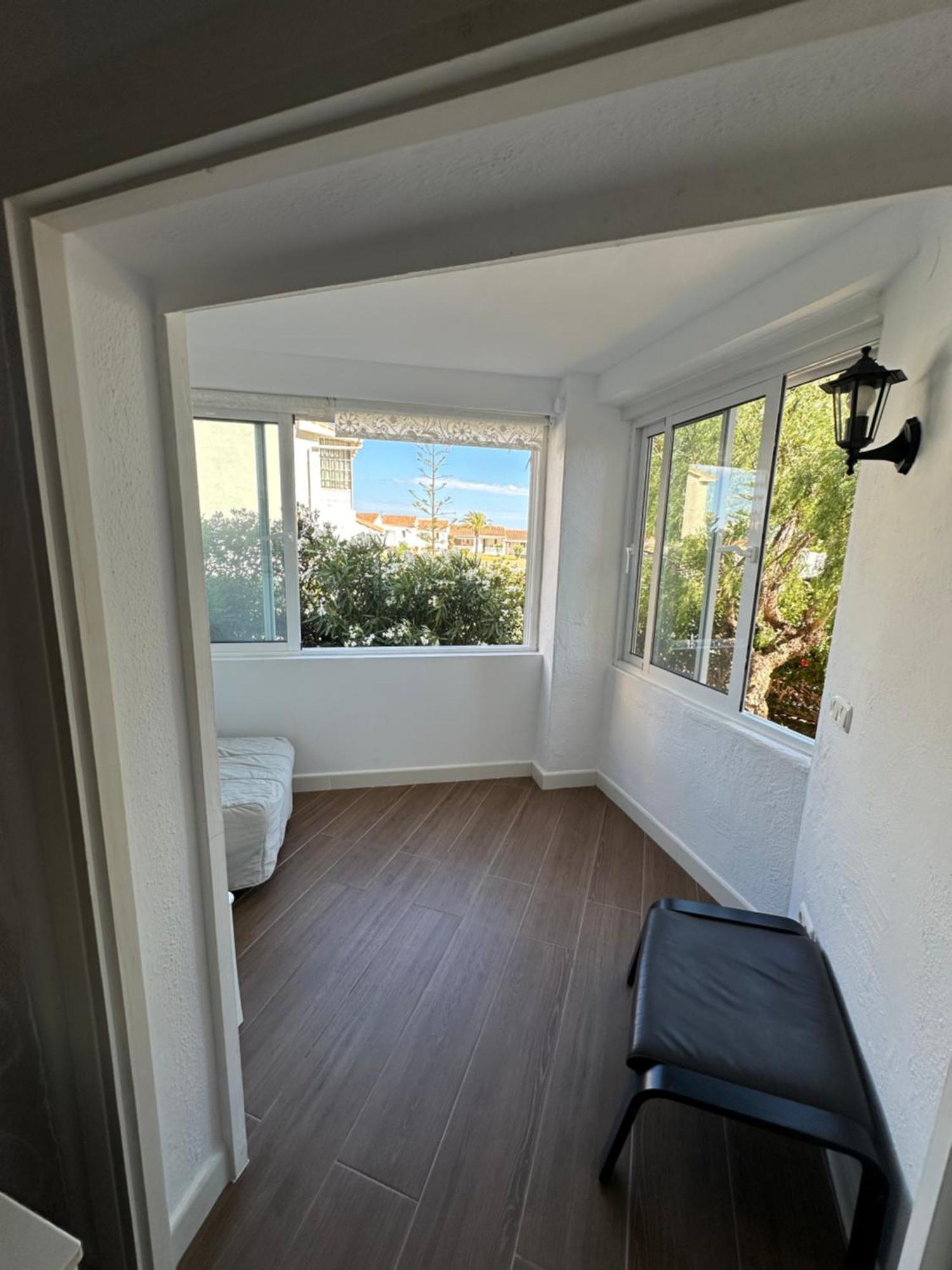 Precioso Apartamento Junto A Playa Y Con Piscina. Lejlighed Málaga Eksteriør billede